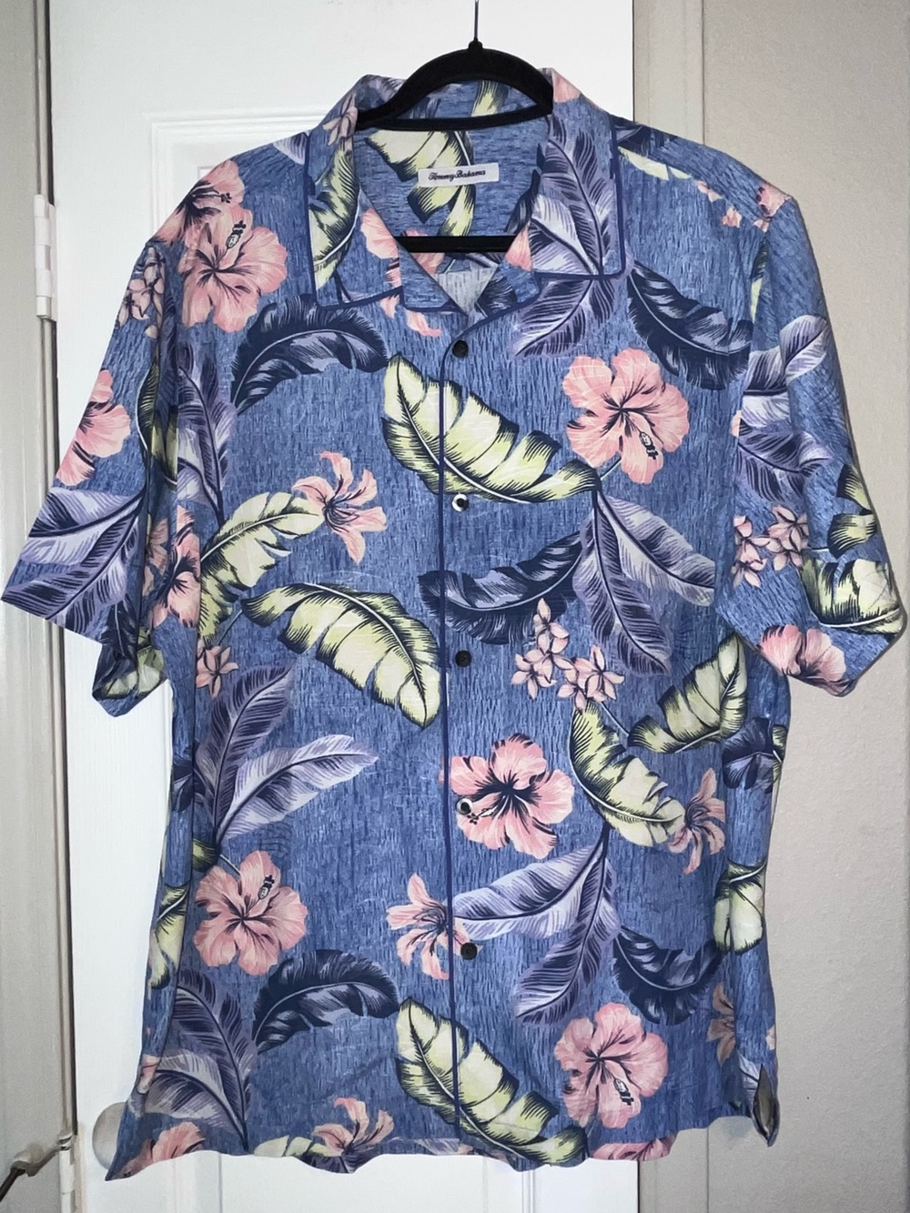 Tommy Bahama Silk IslandZone blue tropical Hawaiian short-sleeve size XL
